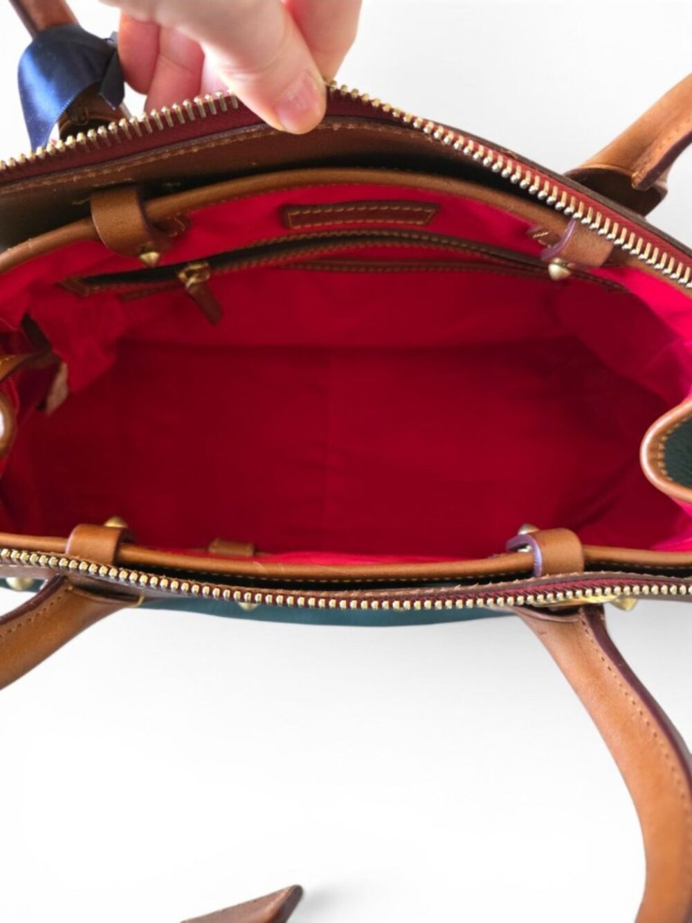 Dooney & Bourke Small Wilson Ivy Green Florentine Leather Satchel Bag NWT - Picture 4 of 16